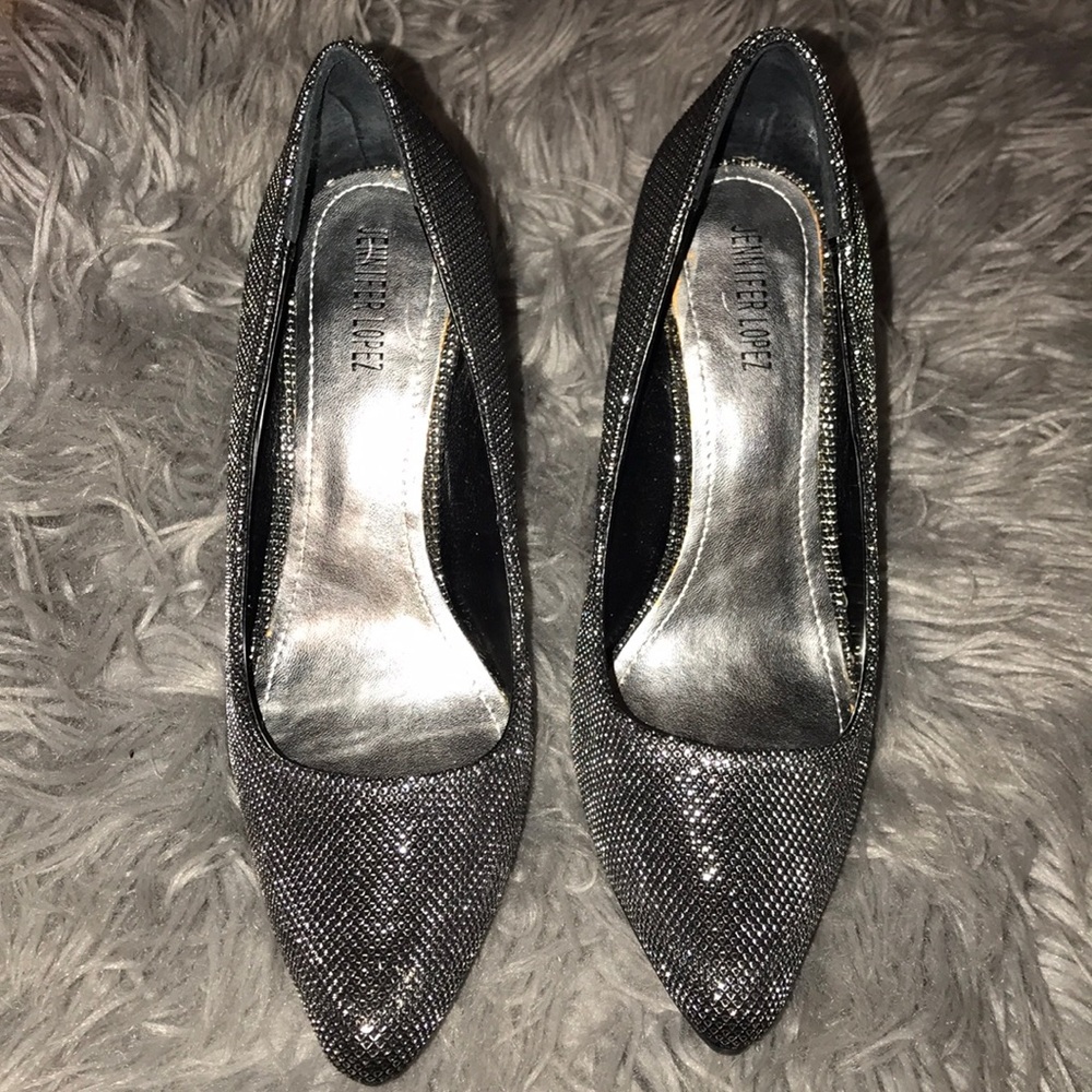 Jennifer Lopez stilettos - Picture 2 of 3